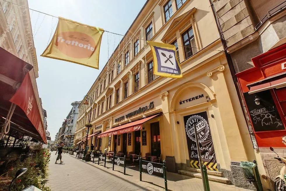 Pause Apartment With Free Parking Budapest Ungarn